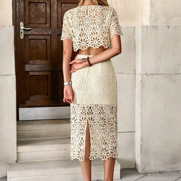 Khaki Elegant Women's Hollow Out Knitted Two-Piece Set - Picture 2 of 8